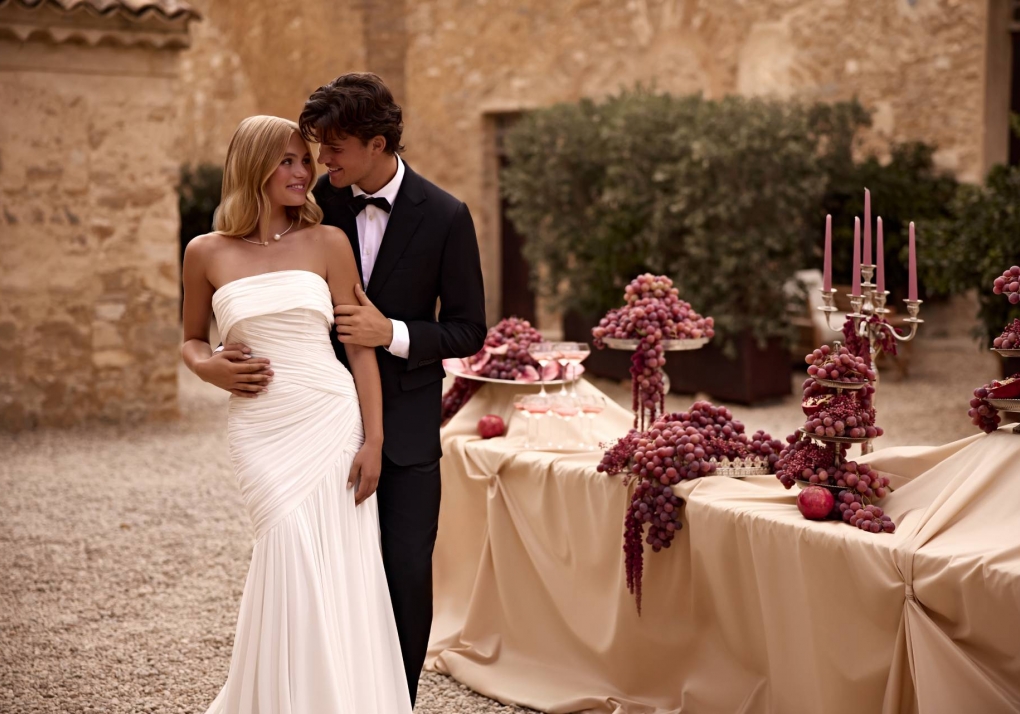 Essayage de robe de mari&eacute;e : erreurs &agrave; &eacute;viter lors du premier rendez-vous 