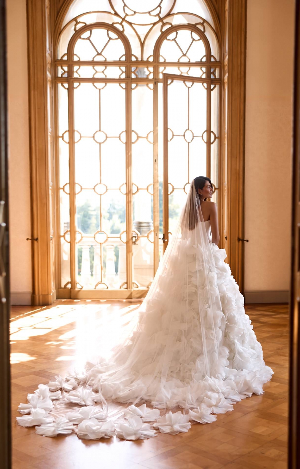 Robe de mariée princesse avec voile assorti Marseille