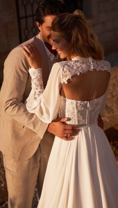 Robe de mariée bohème chic avec dos nu Marseille
