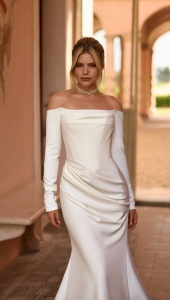 Robe de mariée sirène en satin mikado avec manches longues Marseille