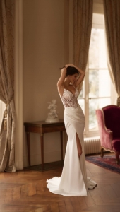 Robe de mariée sirène en satin mikado modèle ZORY de la couturière Anna Sposa à Marseille