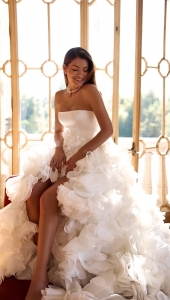Robe de mariée princesse avec un haut en satin mikado et un bas en tulle Marseille