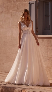 Robe de mariée bohème en mousseline et corset modèle MARANO de la couturière Anna Sposa à Marseille