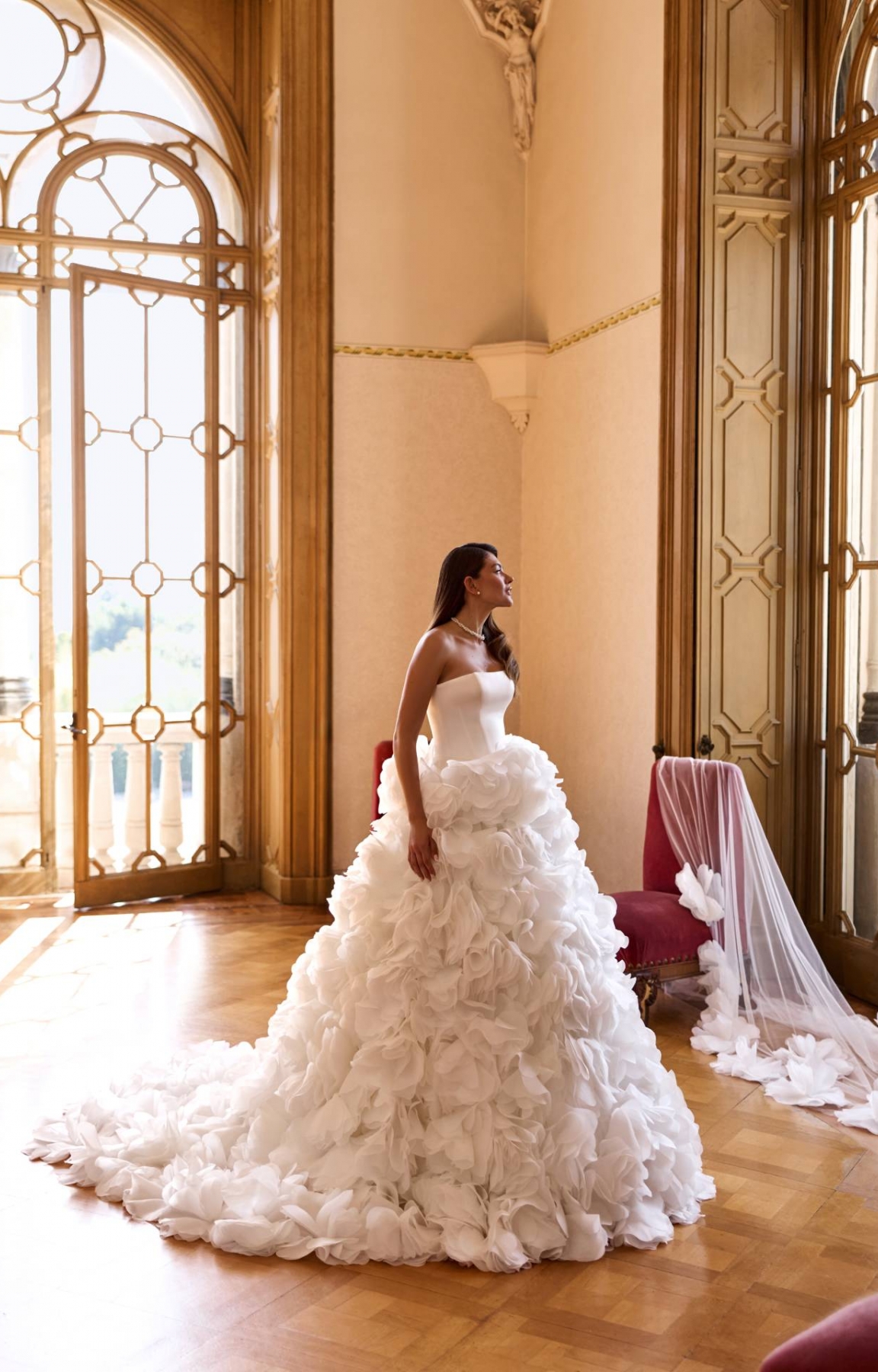 Robe de mariée princesse haute couture modèle AMUR de la couturière Anna Sposa à Marseille