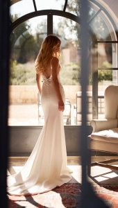 Robe de mariée sirène en crêpe avec dos nu Marseille