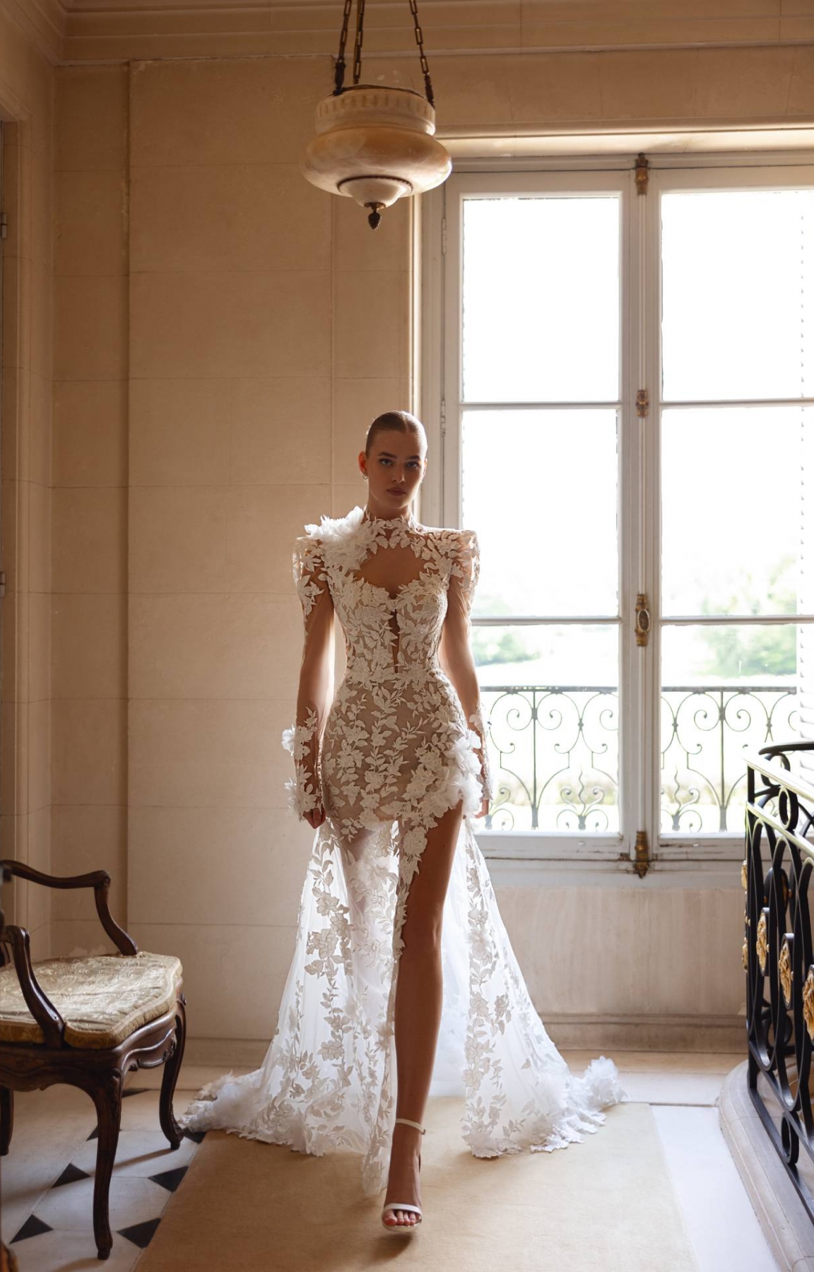 Robe de mariée sirène en dentelle florale Marseille
